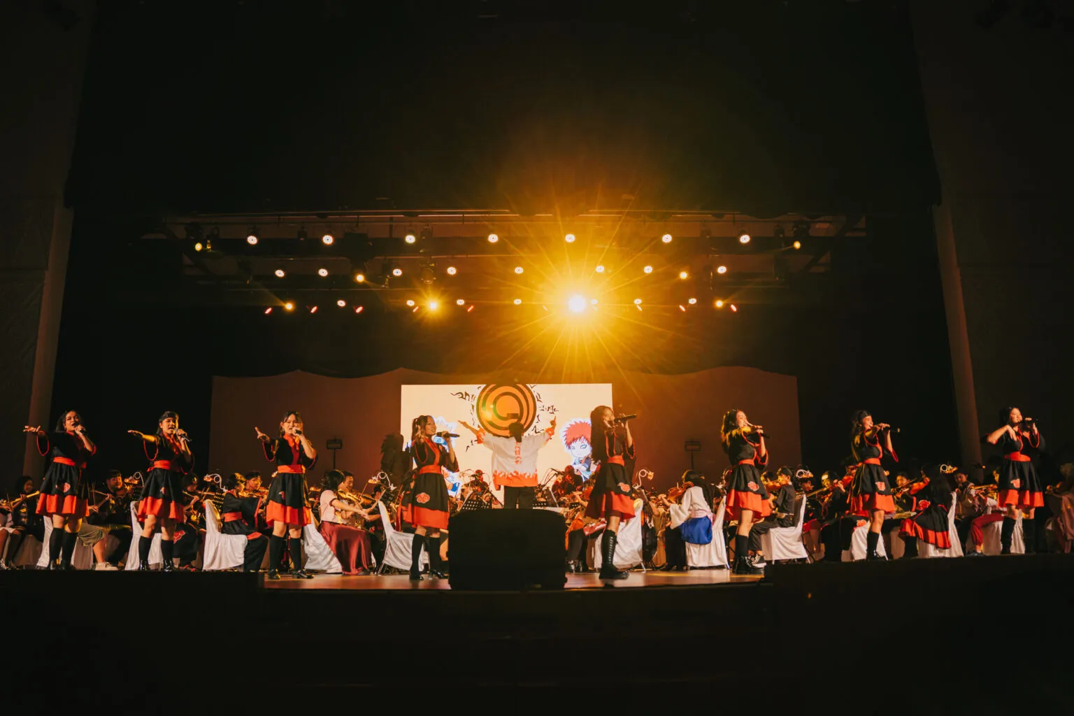 Rumah Orkestra Jogja performing